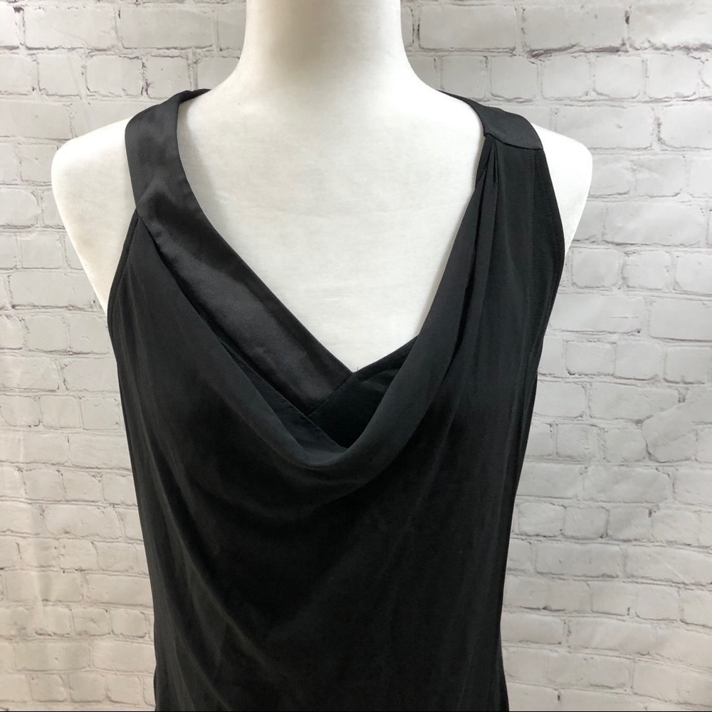 WHBM Black Sleeveless Woven Overlay Asymmetric Top V Neck Size Medium - Picture 4 of 9